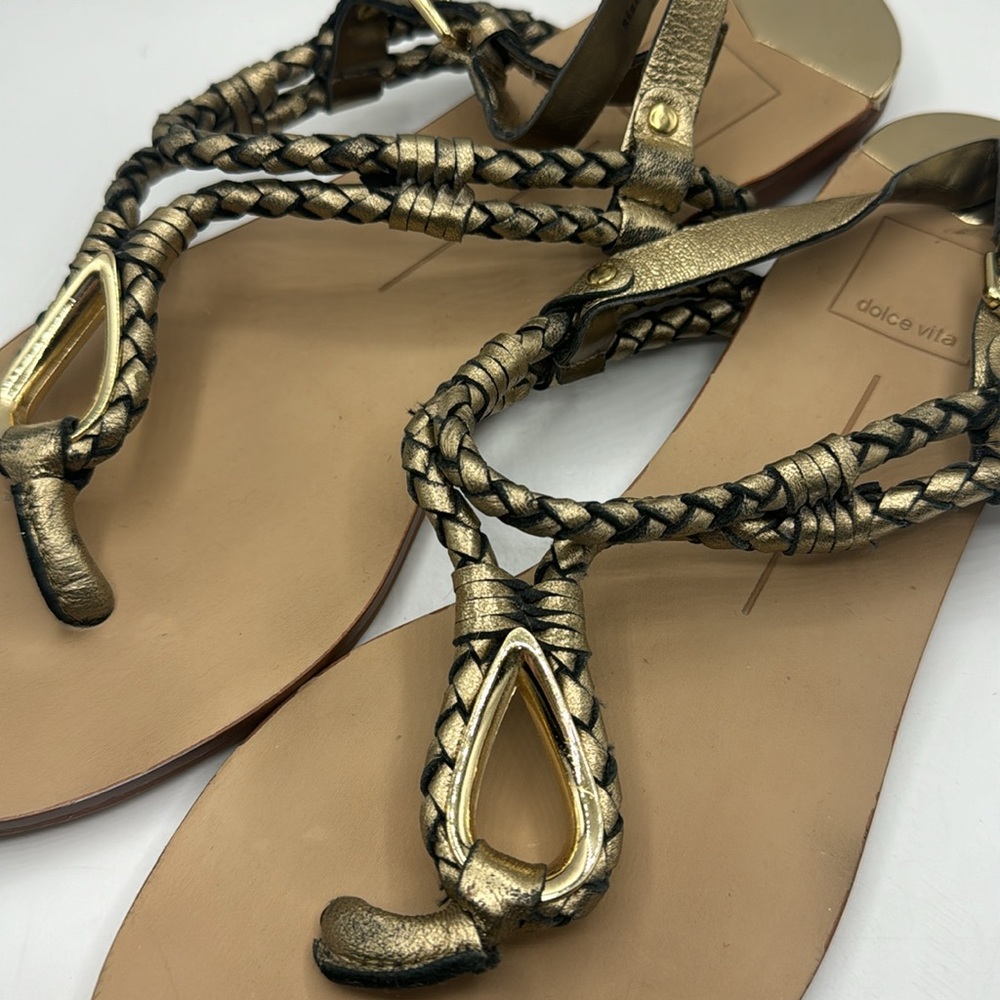 Dolce Vita Sandals Gold - Picture 5 of 6